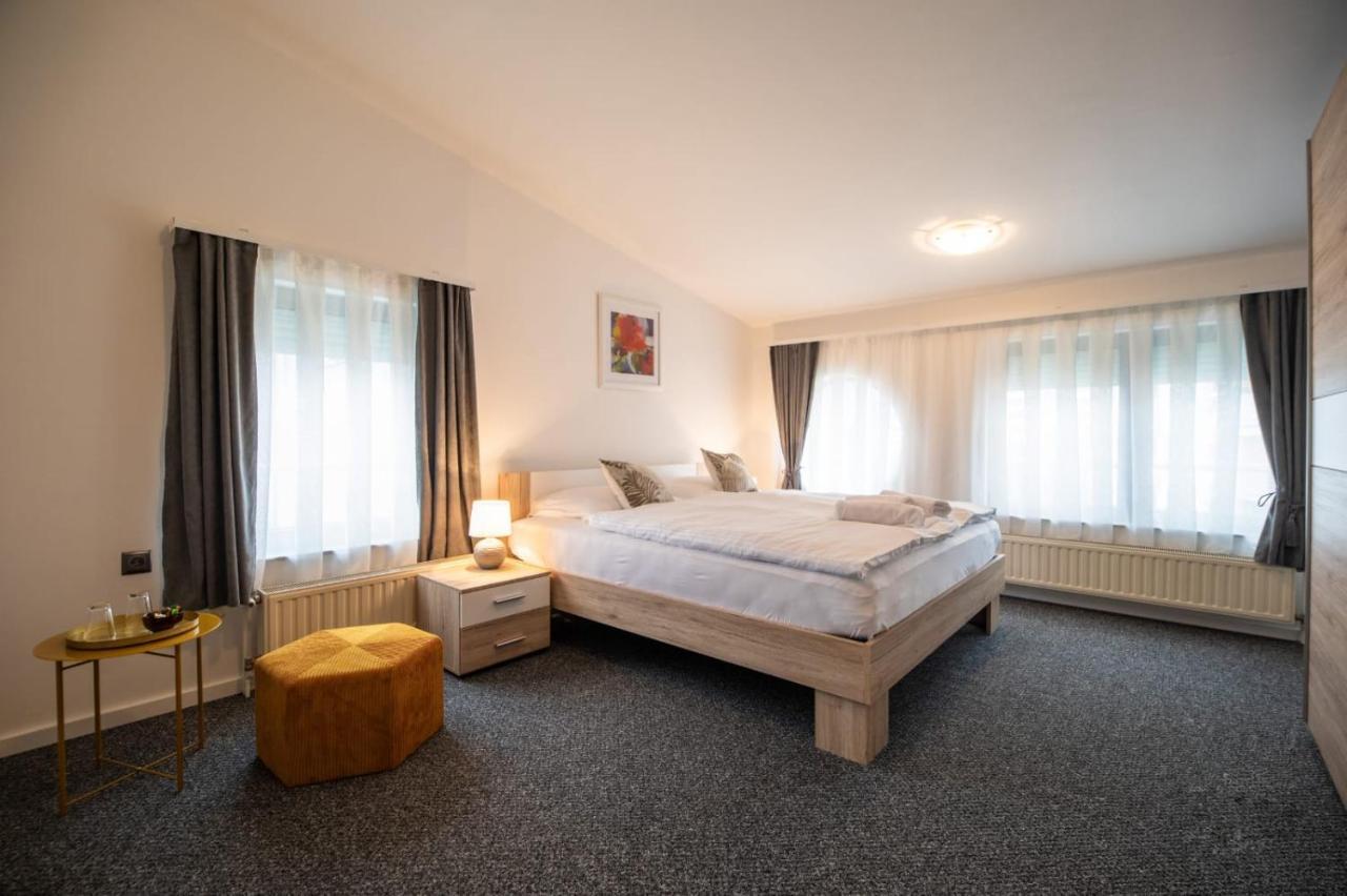 Four Roses Bed & Breakfast Zagreb Luaran gambar