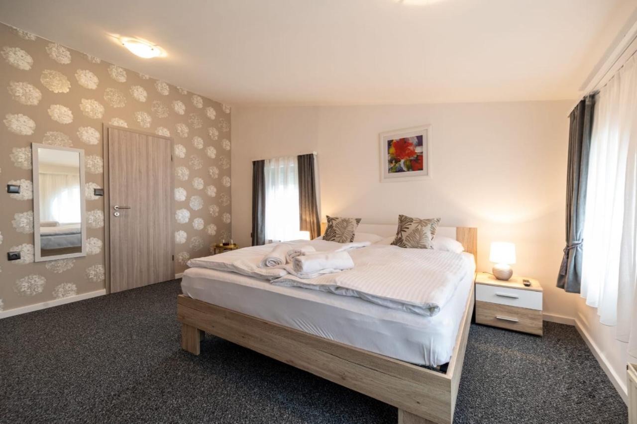 Four Roses Bed & Breakfast Zagreb Luaran gambar