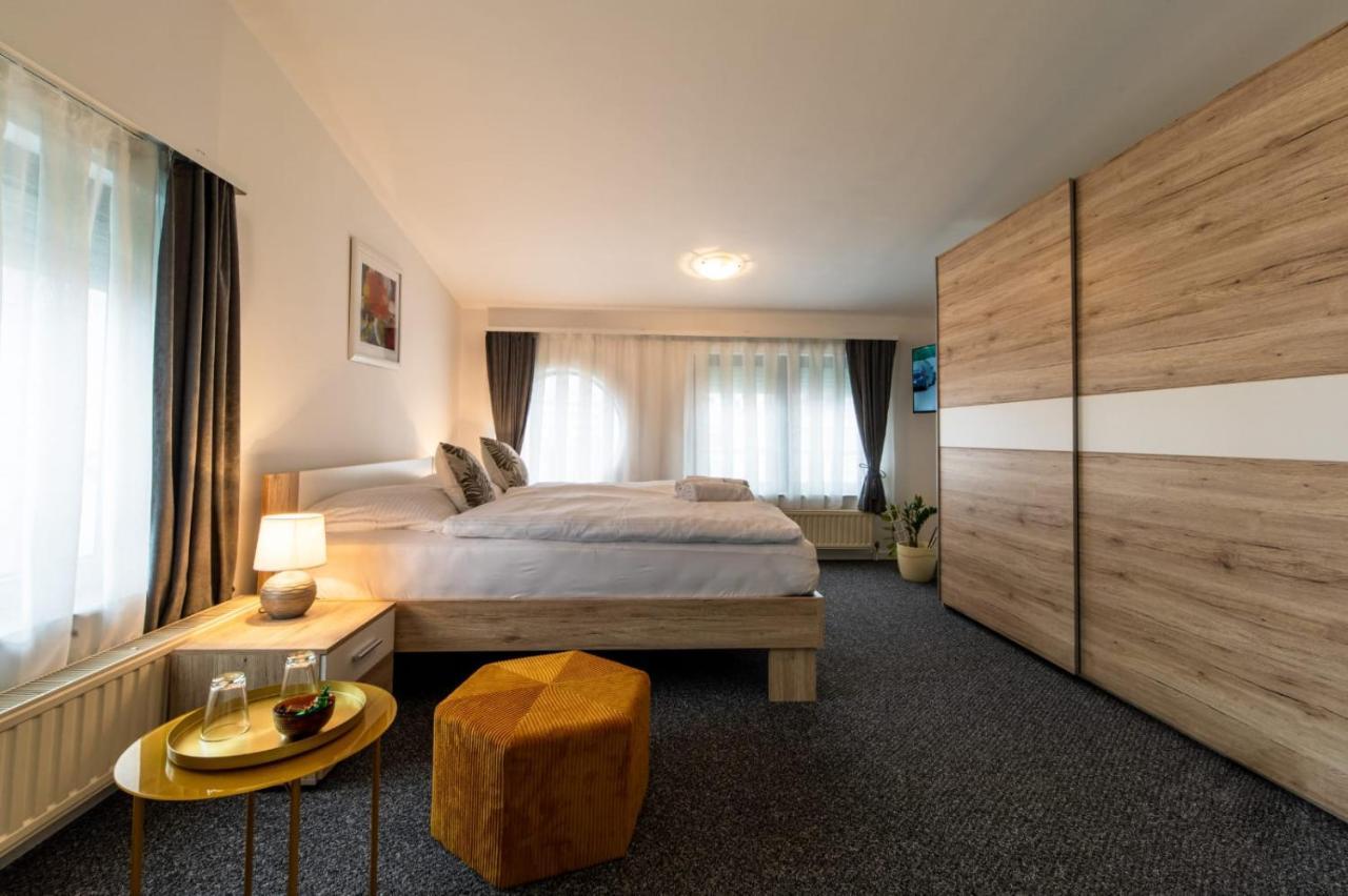 Four Roses Bed & Breakfast Zagreb Luaran gambar
